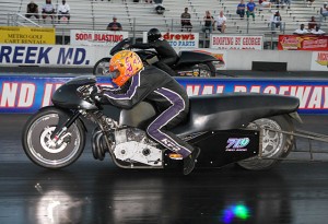 640_F_Christian_MIRo#34E7D5