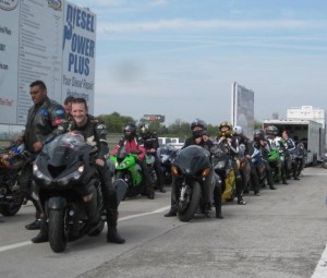 Schnitz Racing Street ET Riders getting ready to roll!