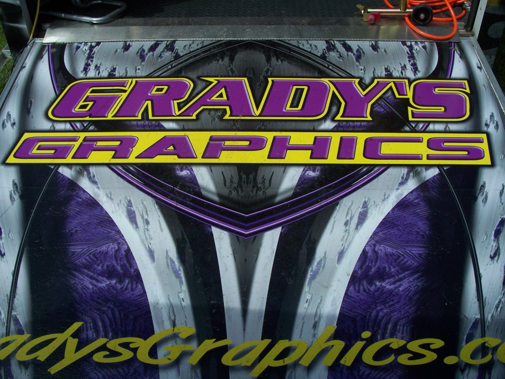 Grady's Graphis Trailer Wor