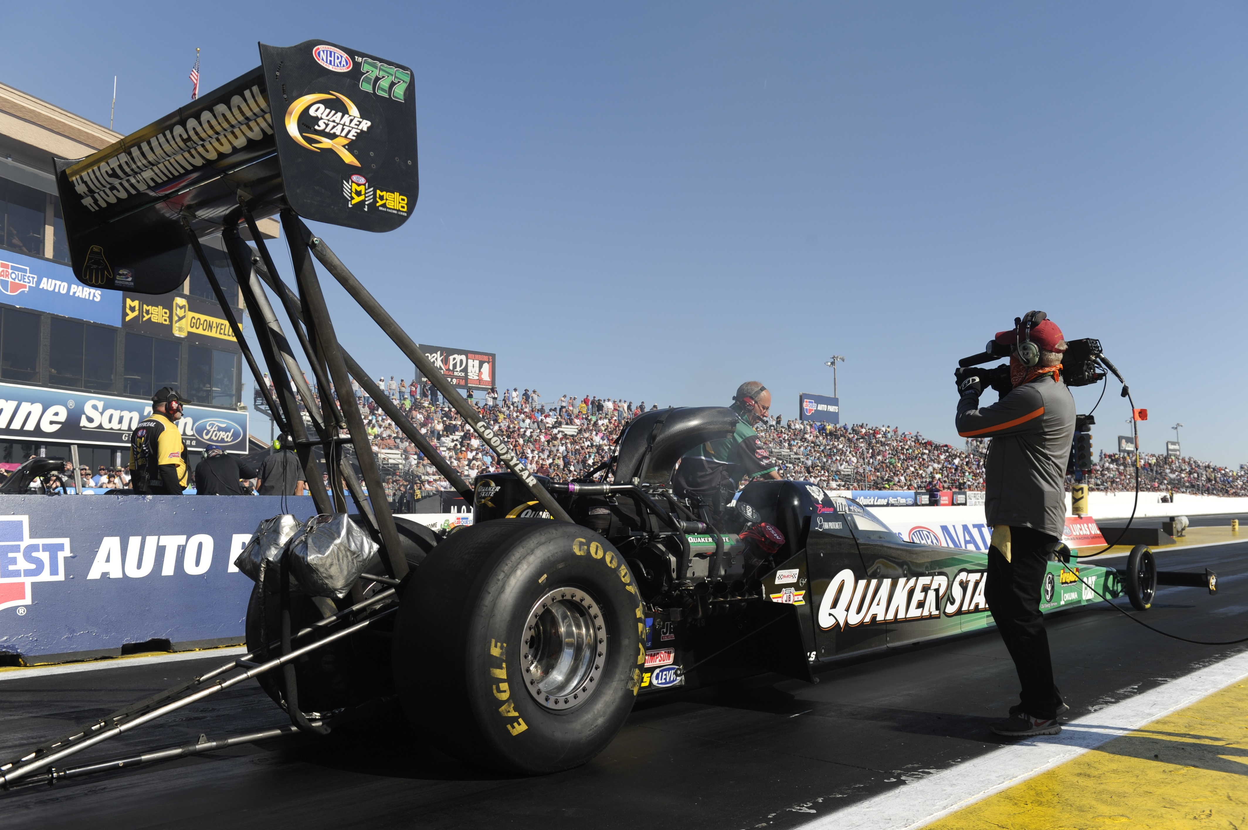 how to watch nhra drag racing online