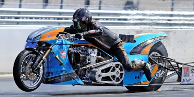 Ian King Begins Top Fuel Motorcycle Title Defense – Drag Bike News