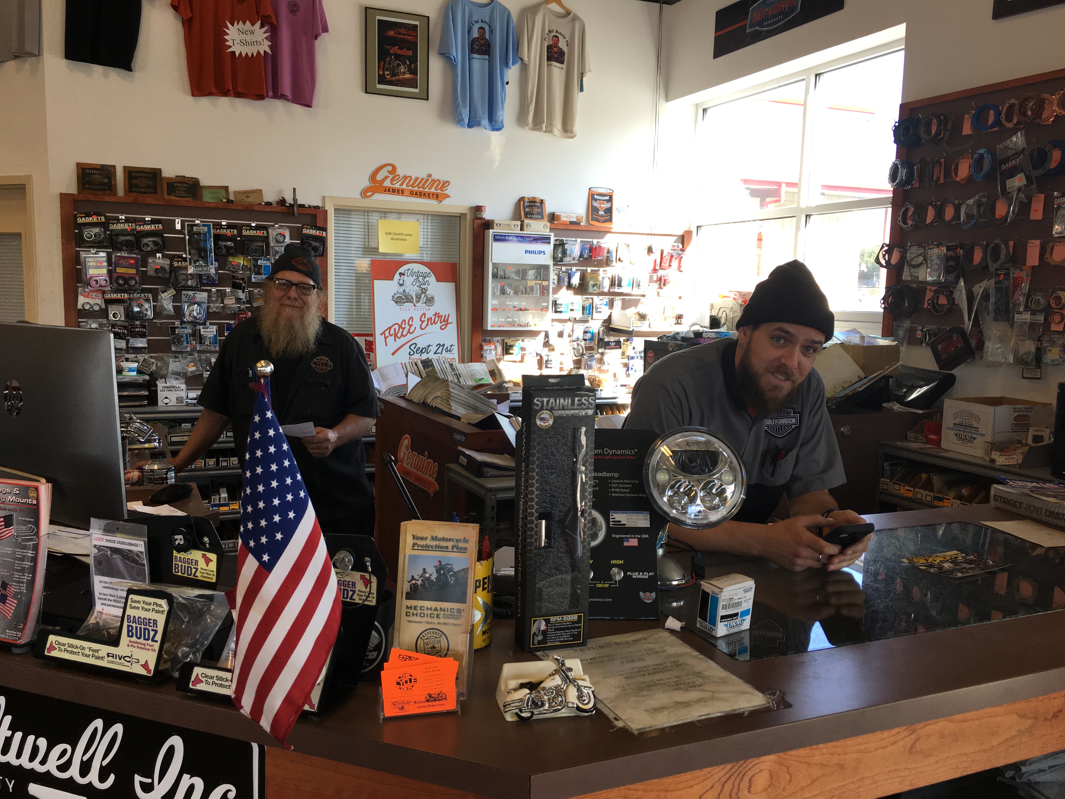 The Cycle Den, Columbia, P