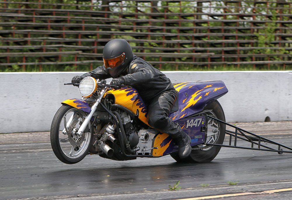 Suzuki Drag Bike