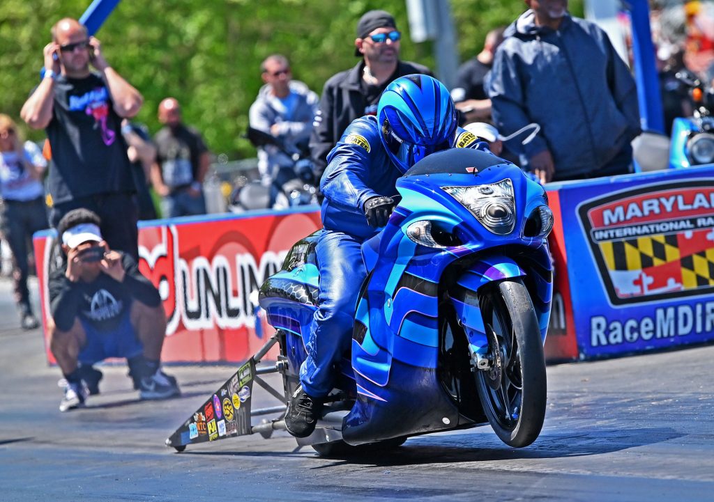 XDA Drag Bike Racing