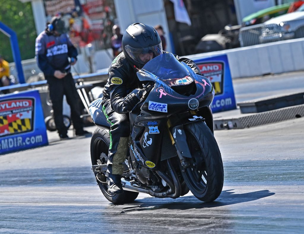 XDA Drag Bike Racing