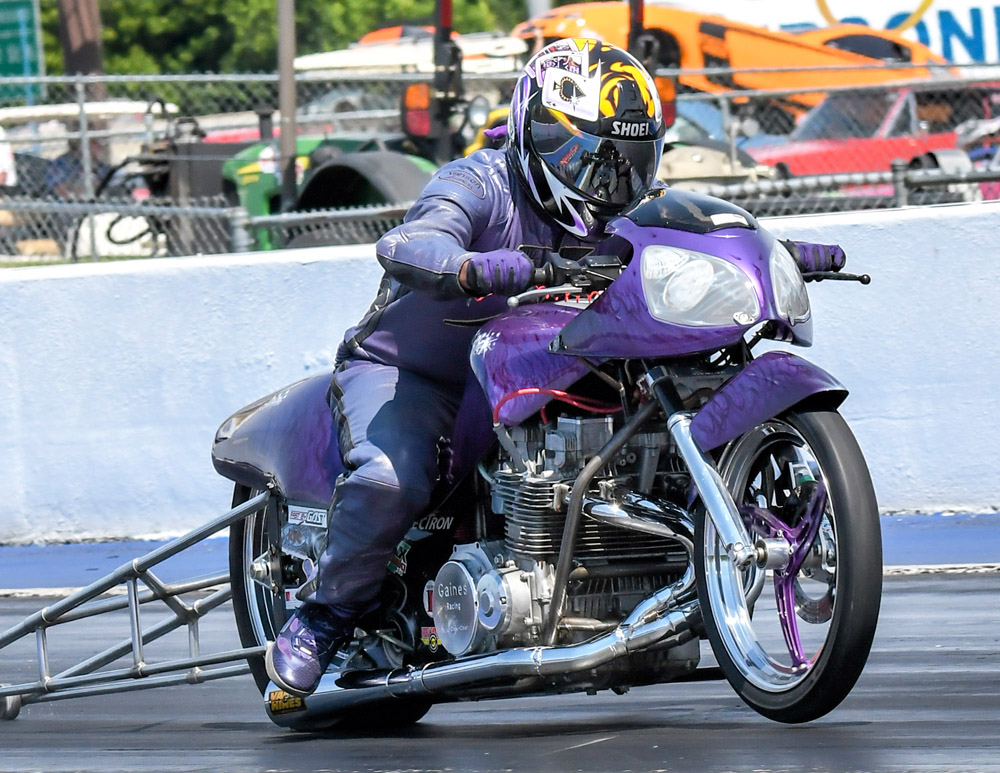 Motorcycle drag racing