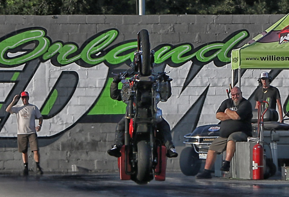 Orlando Bagger Wheelie