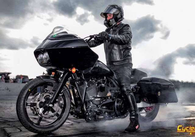 Harley Davidson Drag Racing