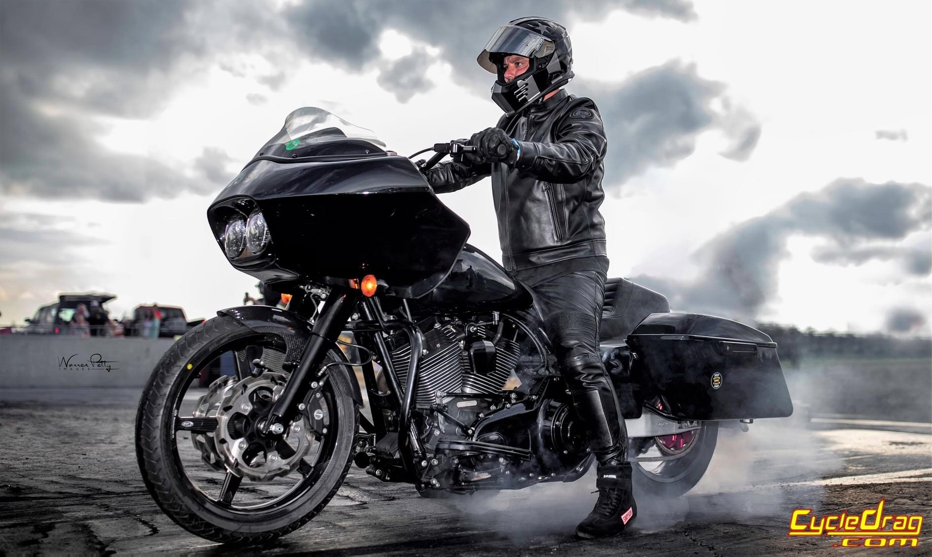 Harley Davidson Drag Racing