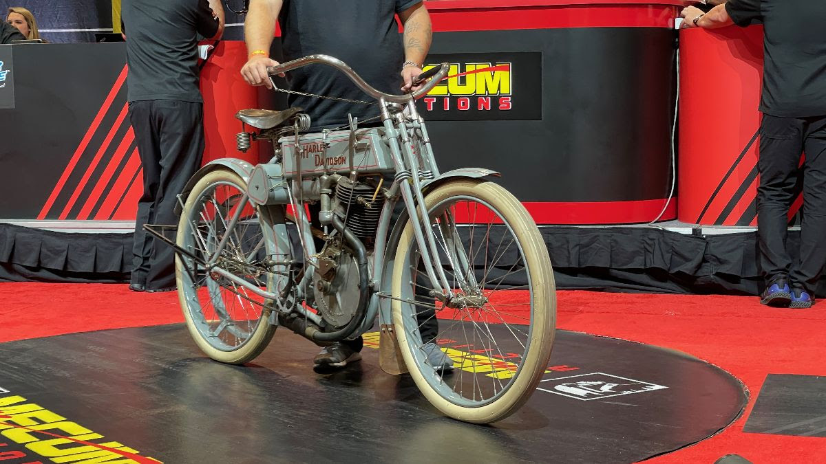 1907 Harley-Davidson Strap Tank