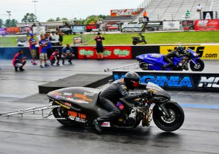 Travis Davis vs Chris Jones