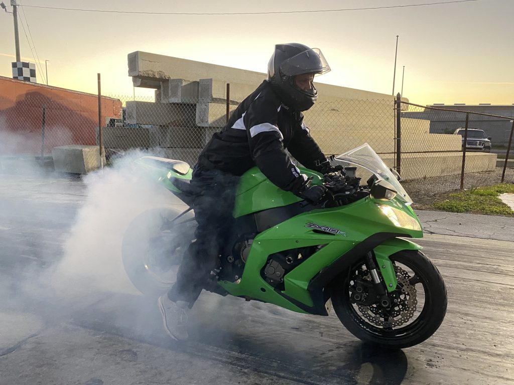 Kawasaki ZX 10 Burnout