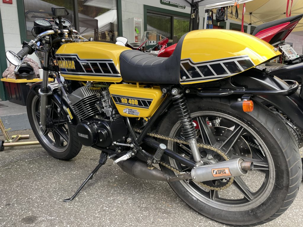 Yamaha RD 400