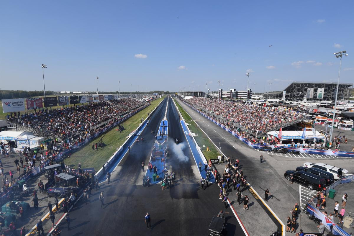 NHRA St. Louis Sellout