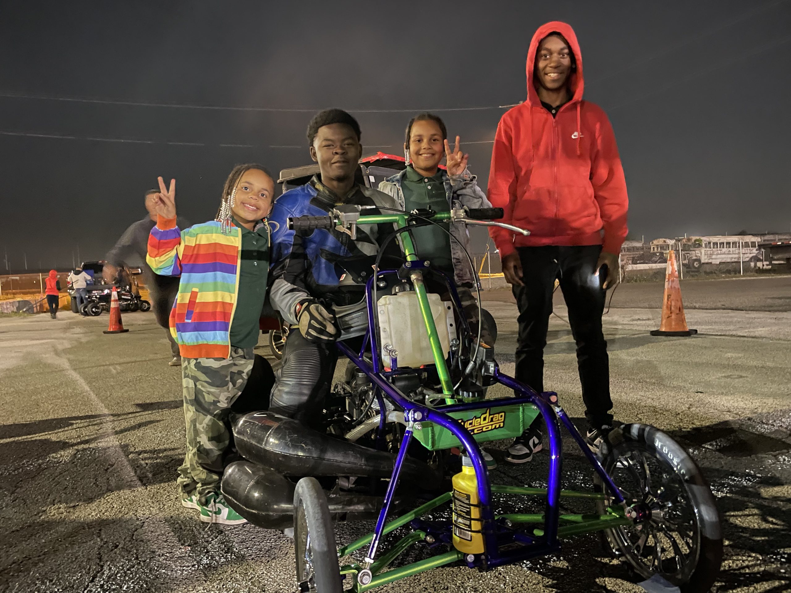 Drag racing quad team