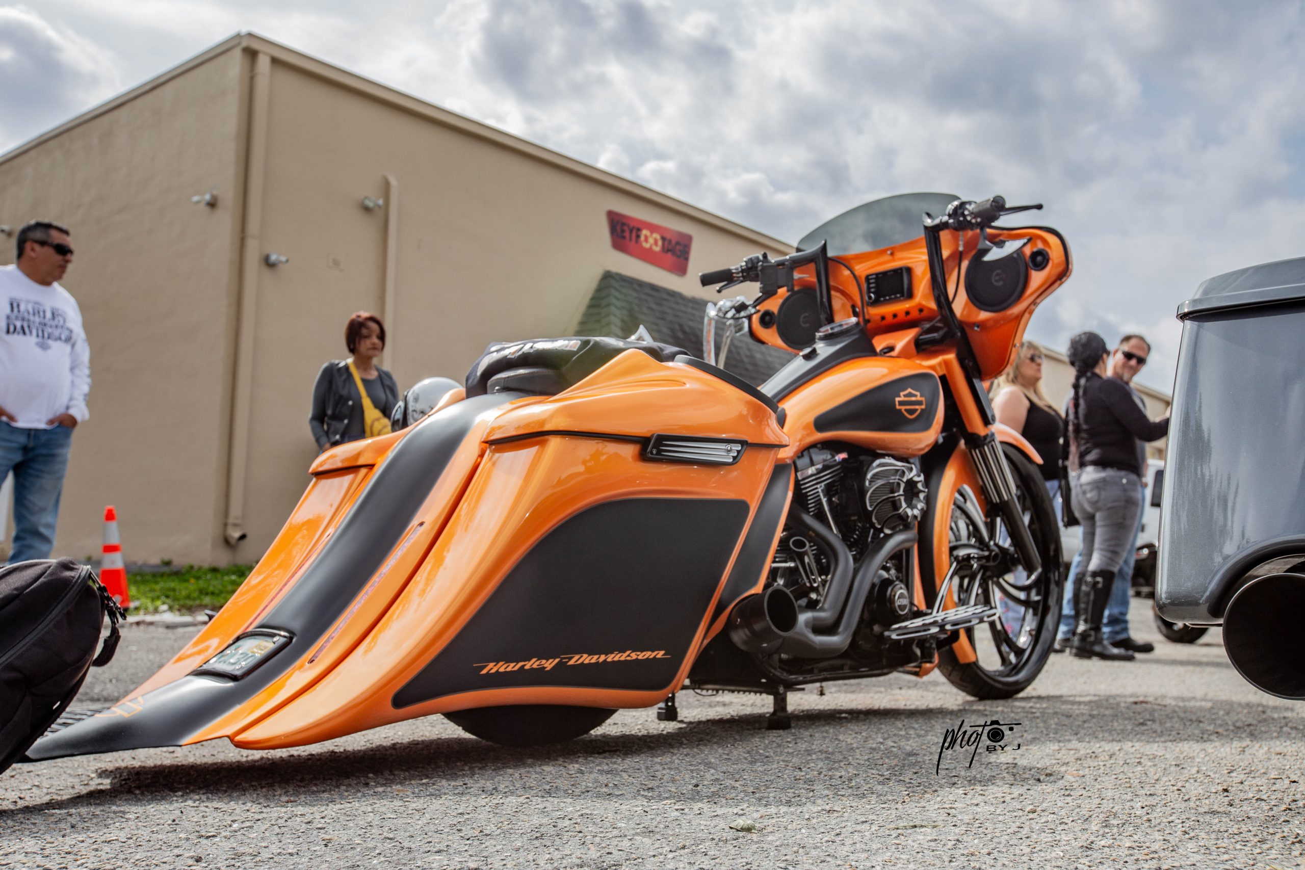 Custom Harley Bagger