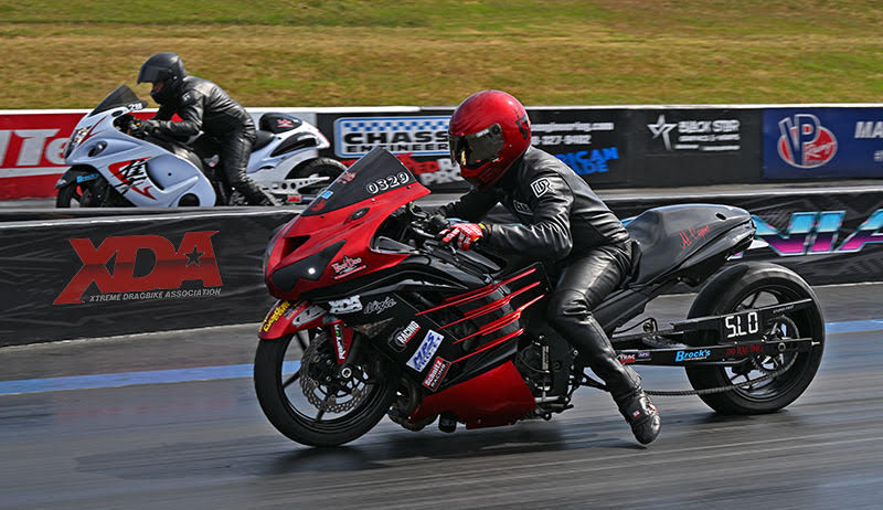 Motorcycle drag racing