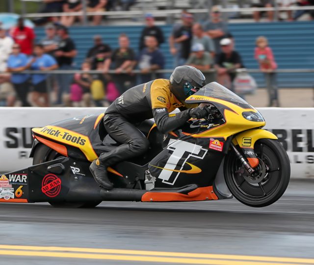 Trick Tools, Chase Van Sant