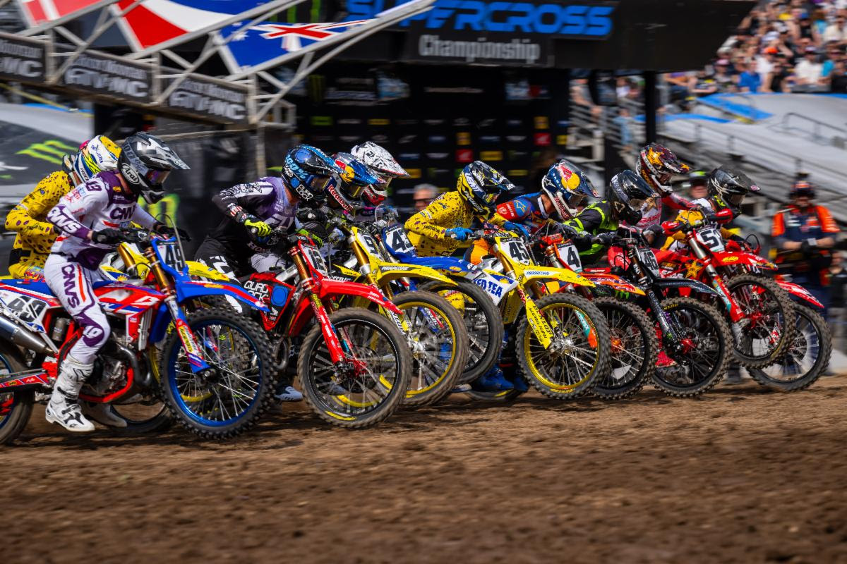 Supercross racing