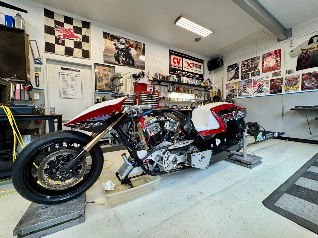 Steve Huff - Nitro Harley