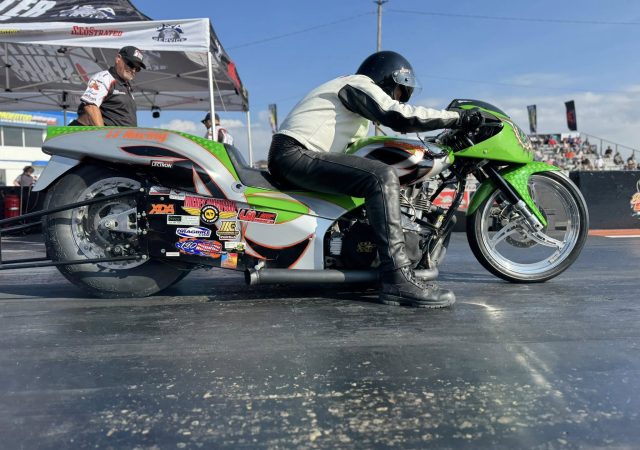 4.60 Drag Bike Racing