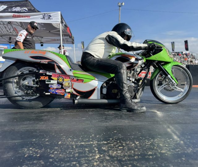 4.60 Drag Bike Racing
