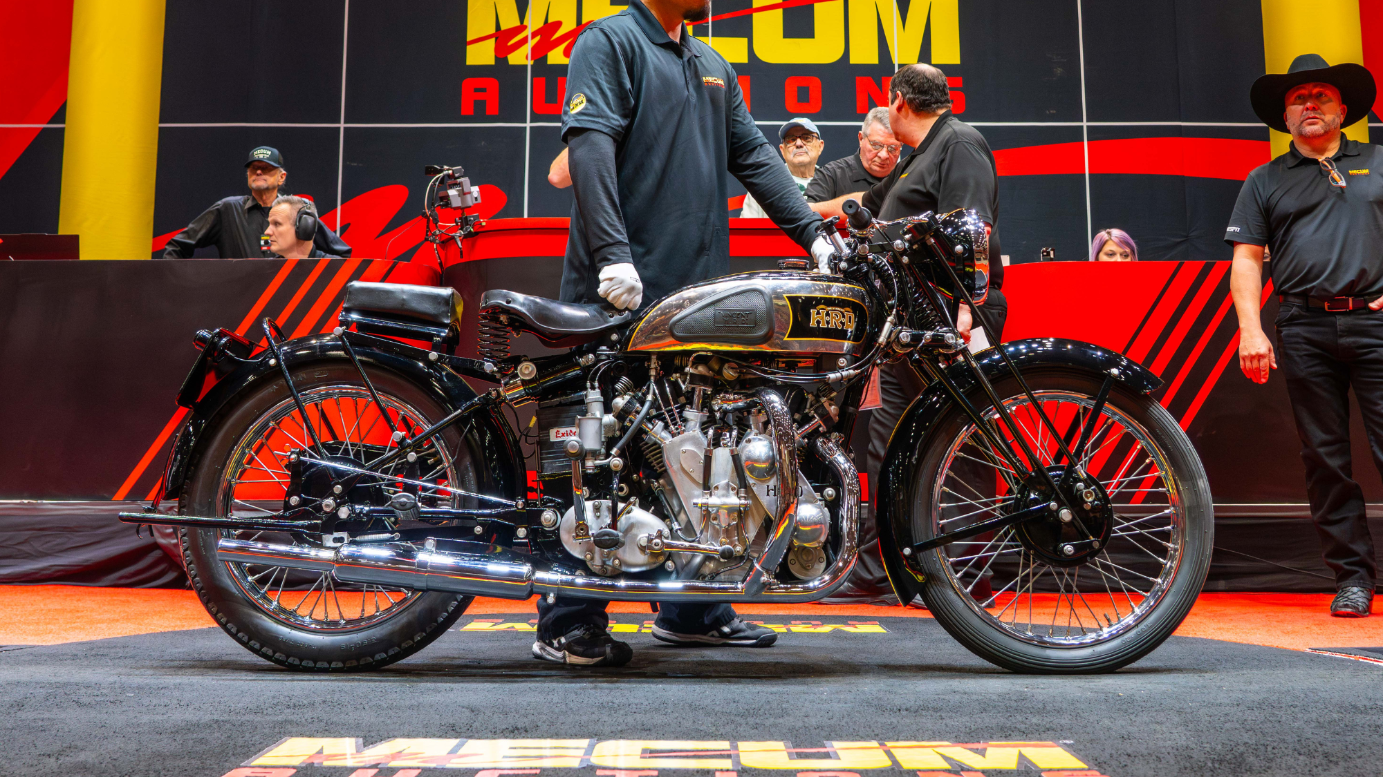 1938 Vincent-HRD Series A Rapide (Lot S157) at $236,500