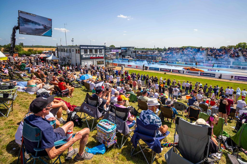 Santa Pod Spectators
